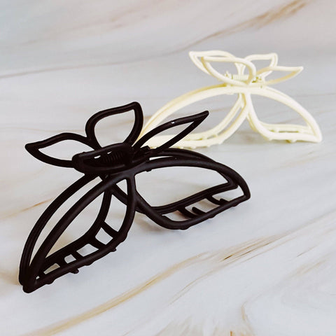 Modern Butterfly Hair Claw Set Of 2: Black/White